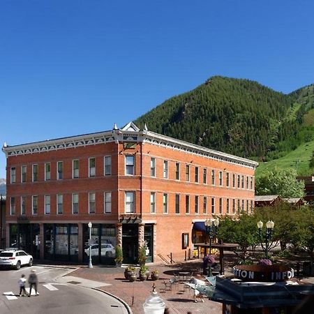 Independence Square Unit 313, Downtown Hotel Room In Aspen With Rooftop Hot Tub Exterior photo
